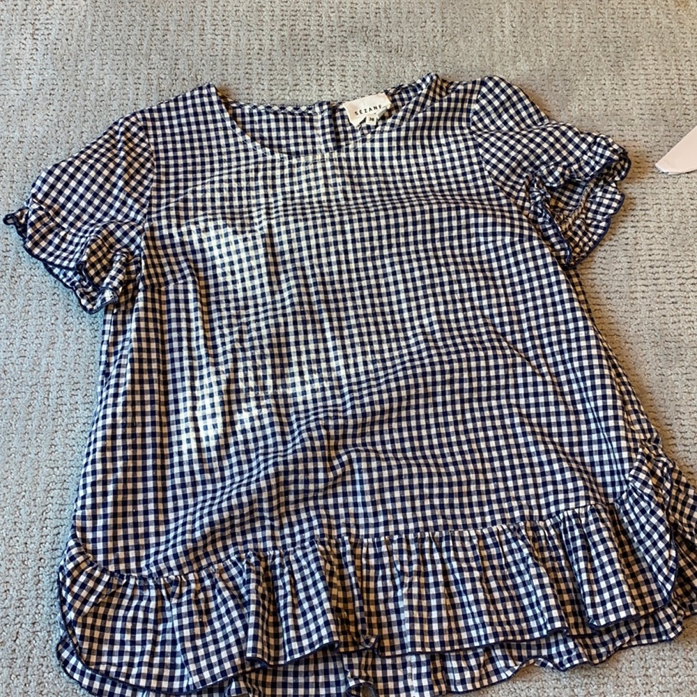 Sezane navy and white top